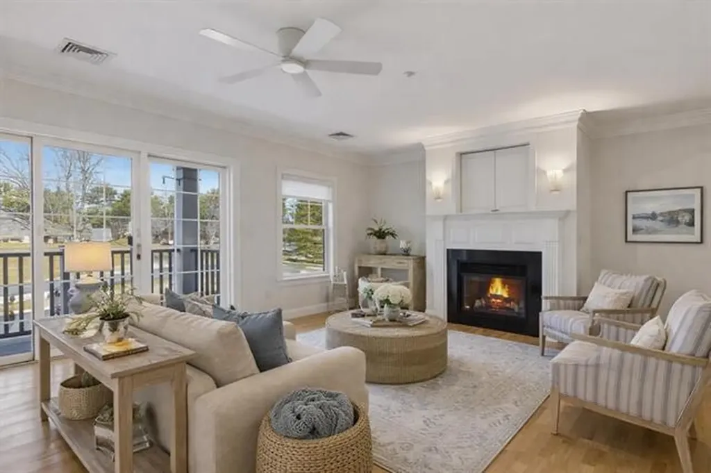 100 Shepards Cove Road Kittery ME 03904