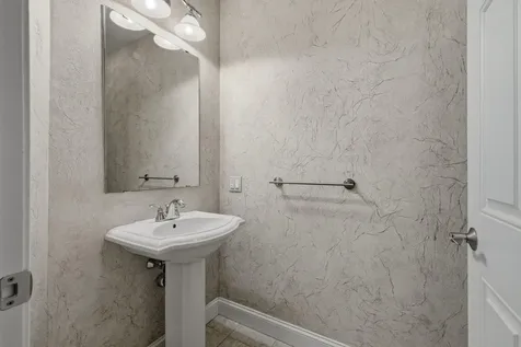 100 Shepards Cove Road Kittery ME 03904