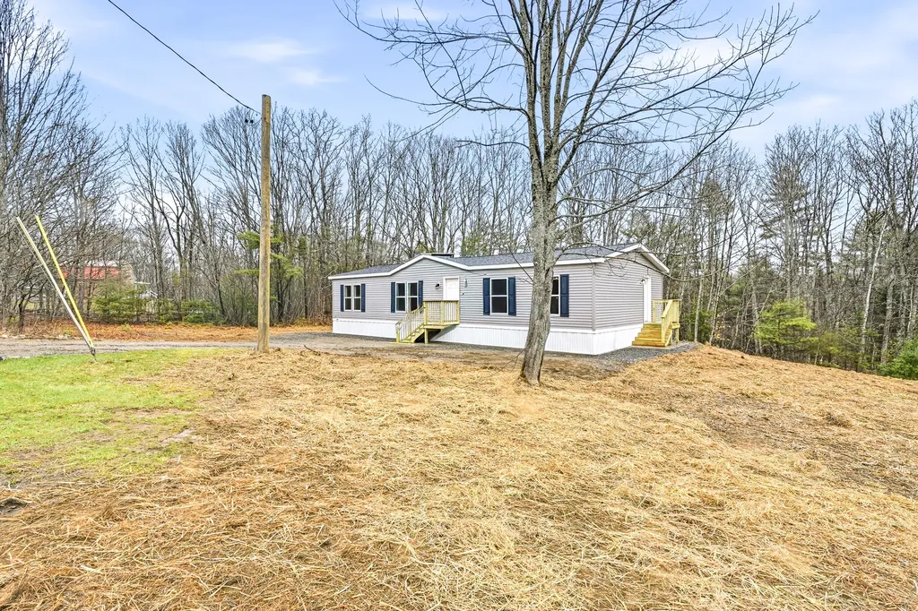 939 Blinn Hill Road Pittston ME 04345
