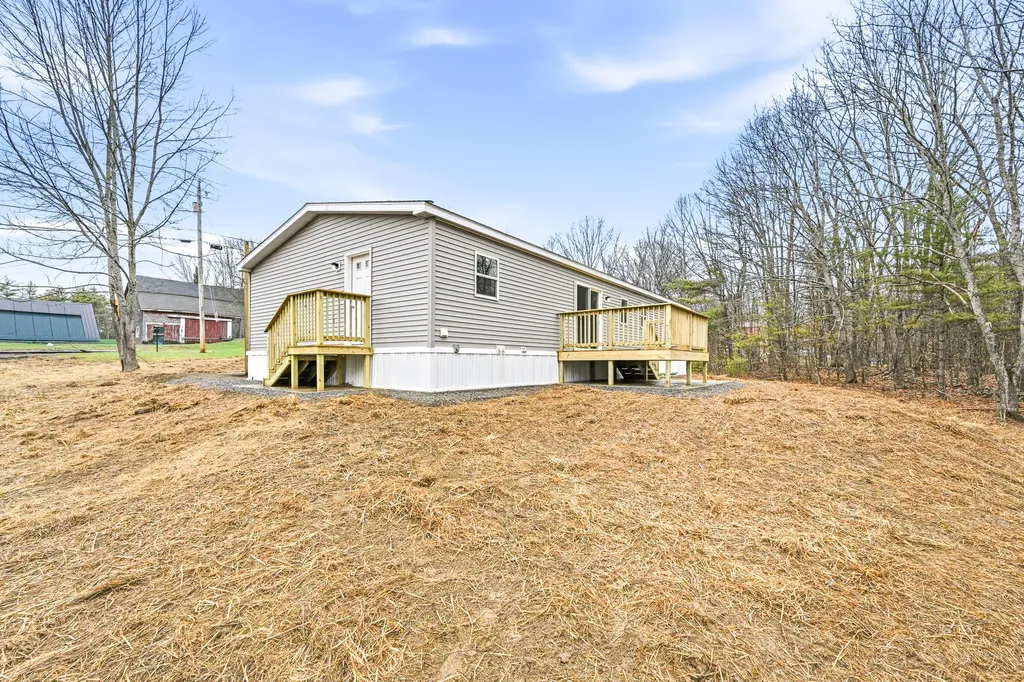 939 Blinn Hill Road Pittston ME 04345