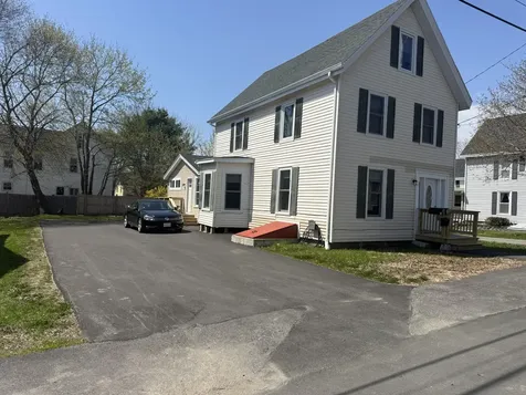 36 Grove Street Rockland ME 04841