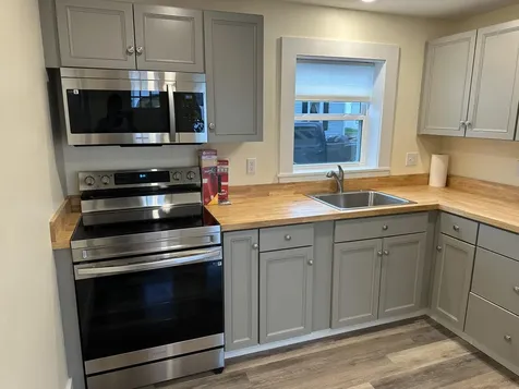 36 Grove Street Rockland ME 04841