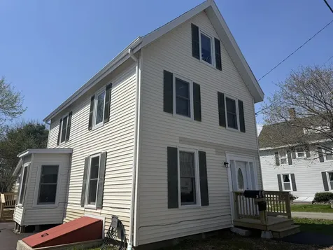 36 Grove Street Rockland ME 04841