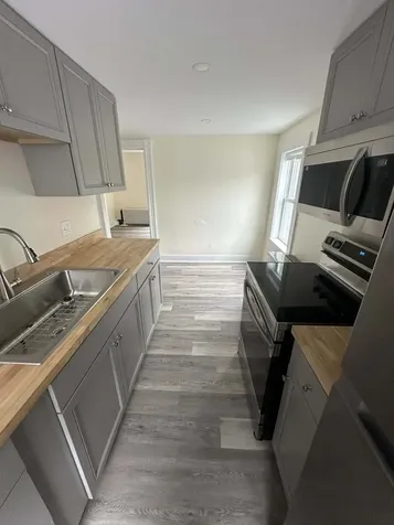 36 Grove Street Rockland ME 04841