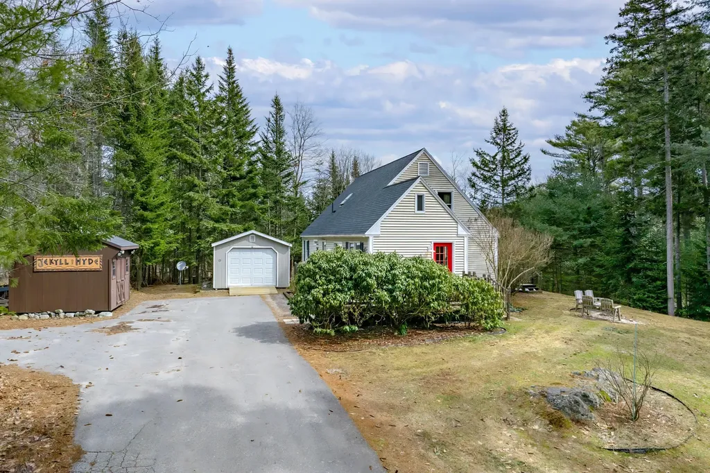 15 Deer Run Bar Harbor ME 04609