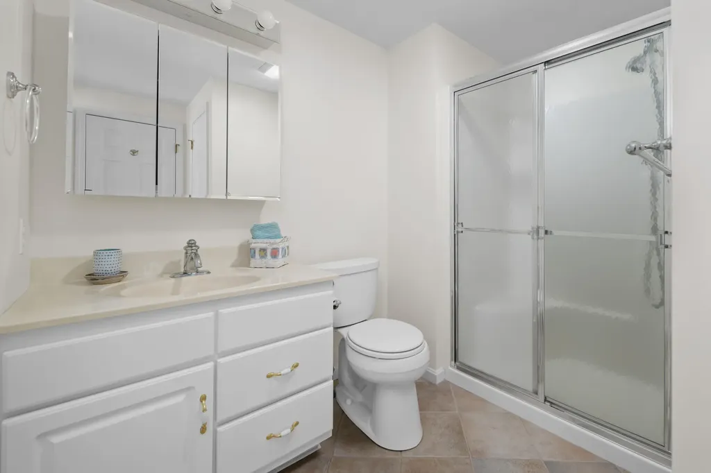29 Hampton Glen Drive Kennebunk ME 04043