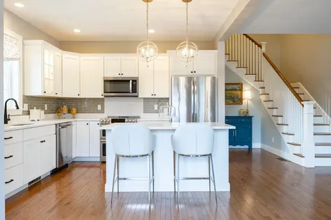8 Grover Avenue Kittery ME 03904
