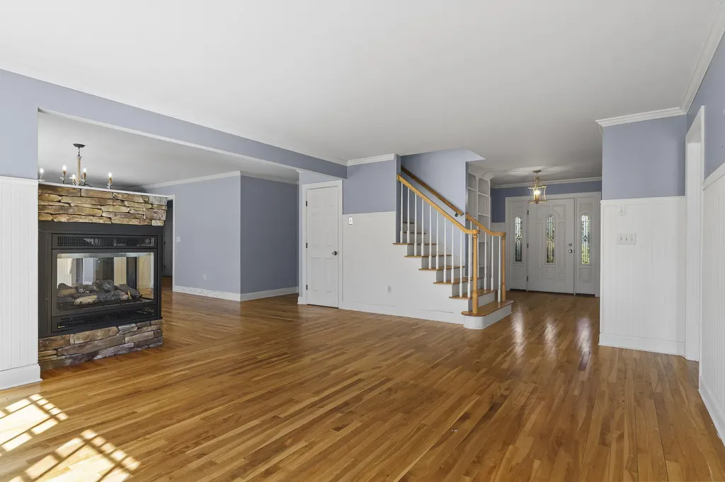 17 Clam Cove Drive Rockport ME 04856