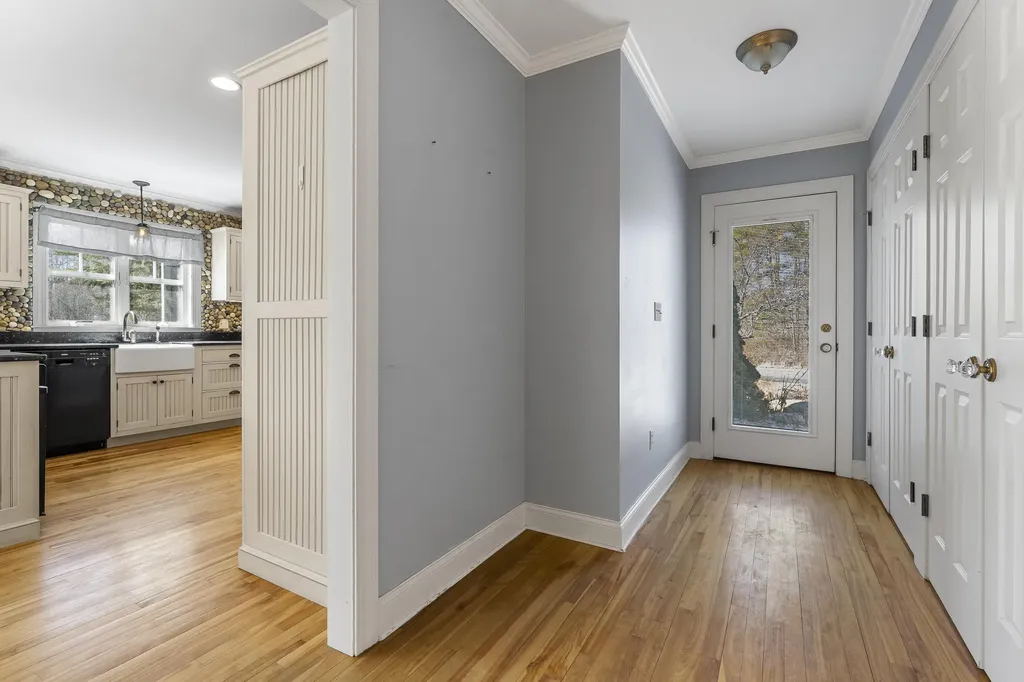 17 Clam Cove Drive Rockport ME 04856