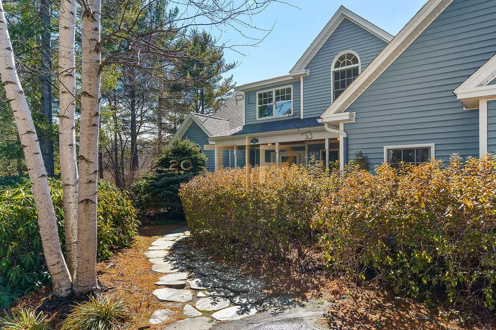 17 Clam Cove Drive Rockport ME 04856