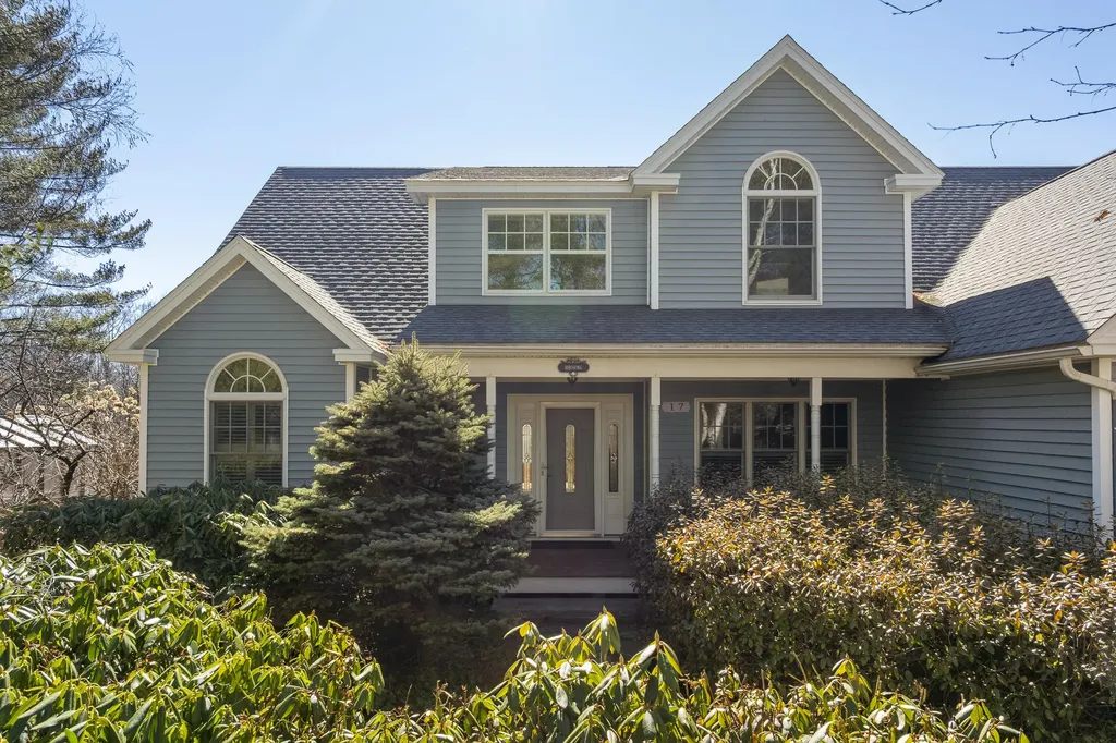 17 Clam Cove Drive Rockport ME 04856