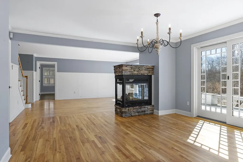 17 Clam Cove Drive Rockport ME 04856