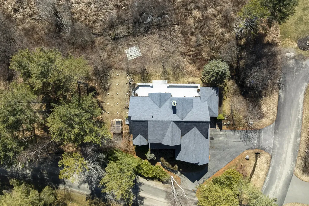 17 Clam Cove Drive Rockport ME 04856