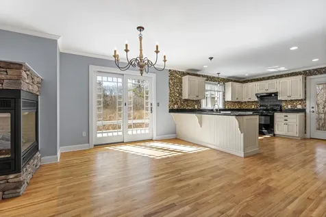 17 Clam Cove Drive Rockport ME 04856