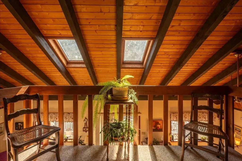 50 Woodledge Lane Thomaston ME 04861