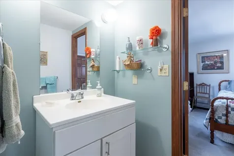 50 Woodledge Lane Thomaston ME 04861