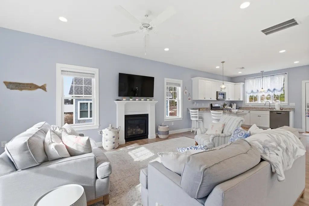 42 Patriot Way Arundel ME 04046