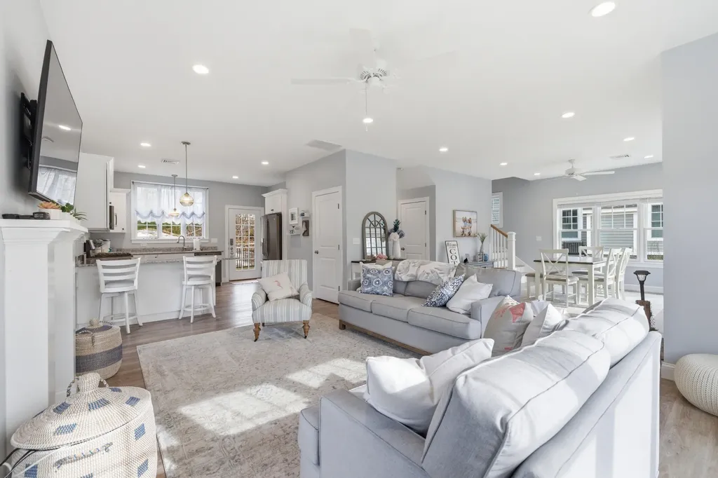 42 Patriot Way Arundel ME 04046