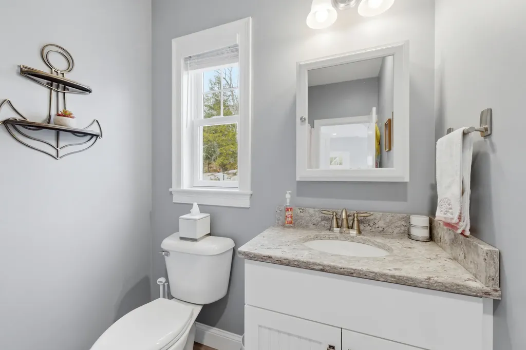 42 Patriot Way Arundel ME 04046