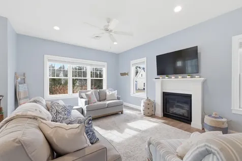 42 Patriot Way Arundel ME 04046