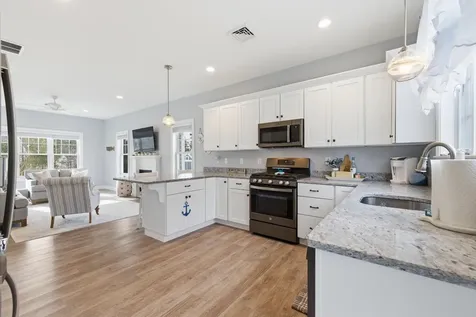 42 Patriot Way Arundel ME 04046