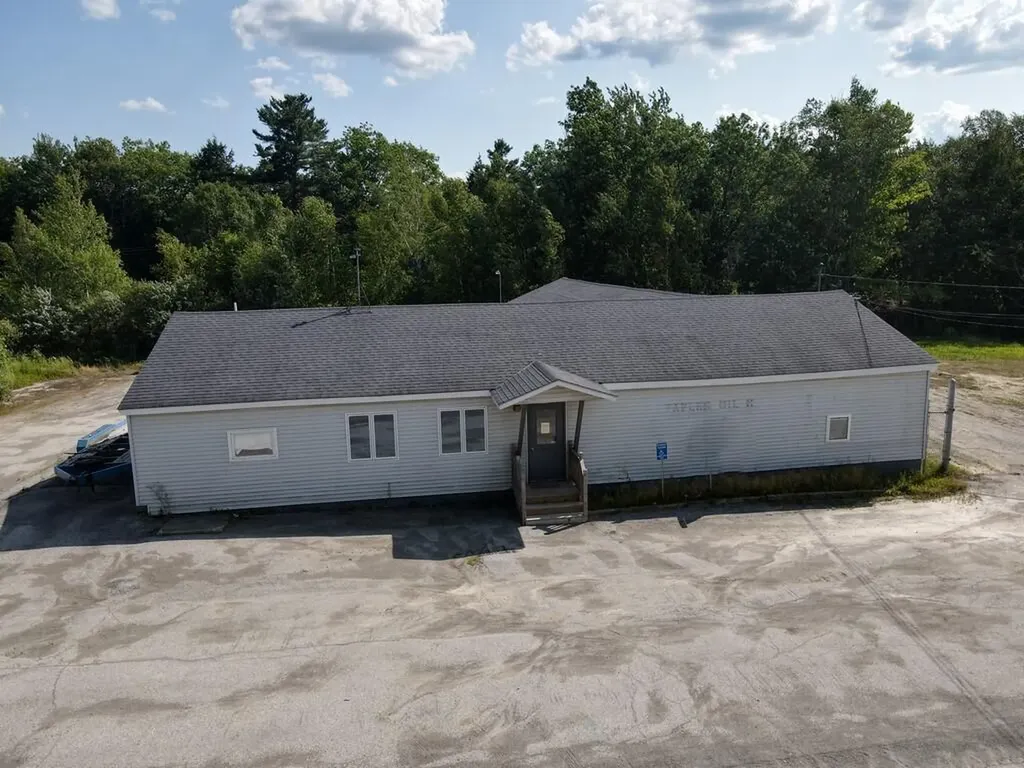 235 Hunnewell Avenue Pittsfield ME 04967