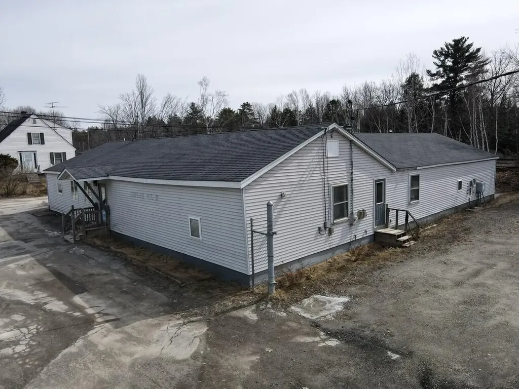 235 Hunnewell Avenue Pittsfield ME 04967