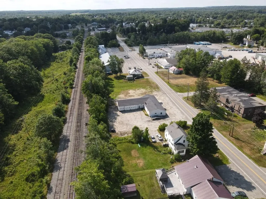 235 Hunnewell Avenue Pittsfield ME 04967
