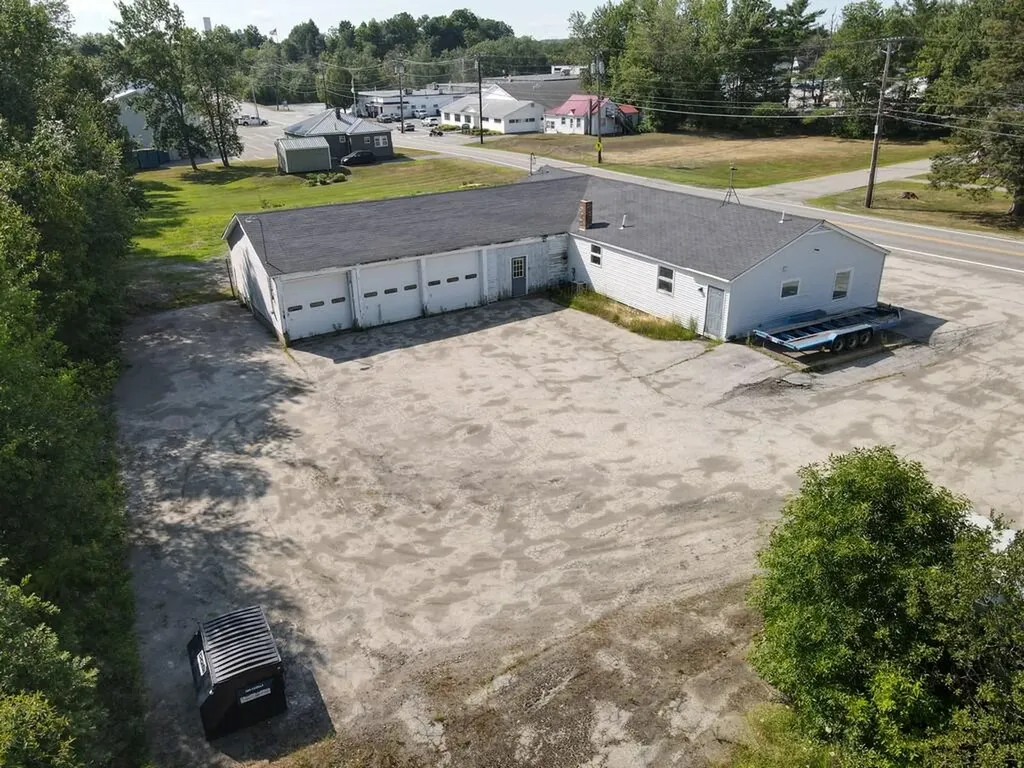 235 Hunnewell Avenue Pittsfield ME 04967
