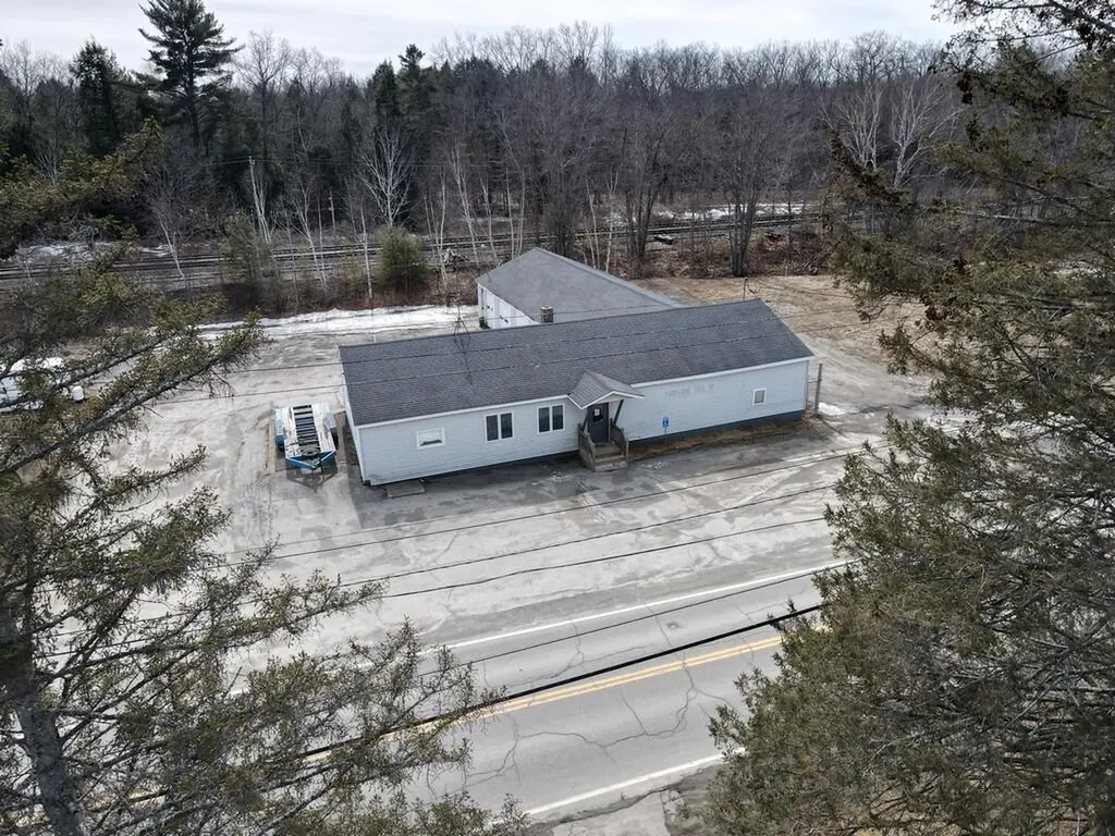 235 Hunnewell Avenue Pittsfield ME 04967