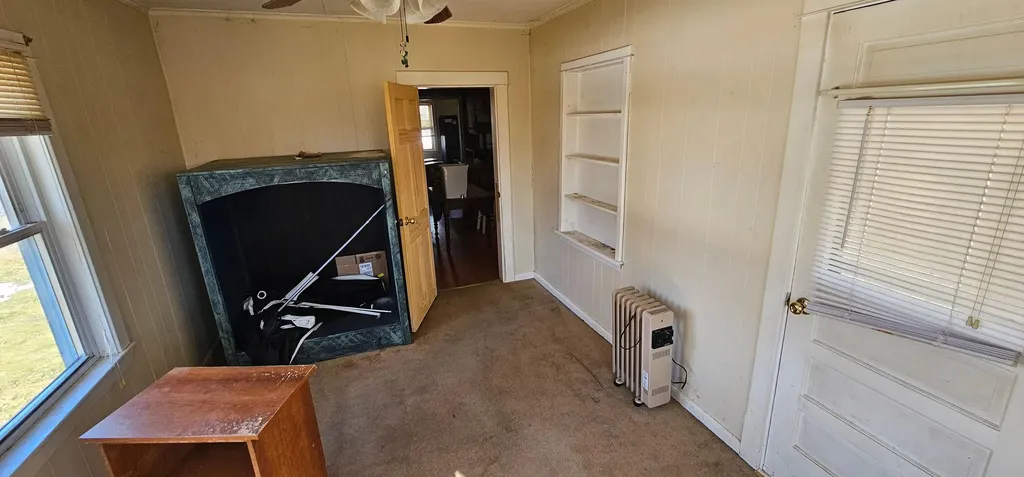 8 Court Street Vassalboro ME 04989