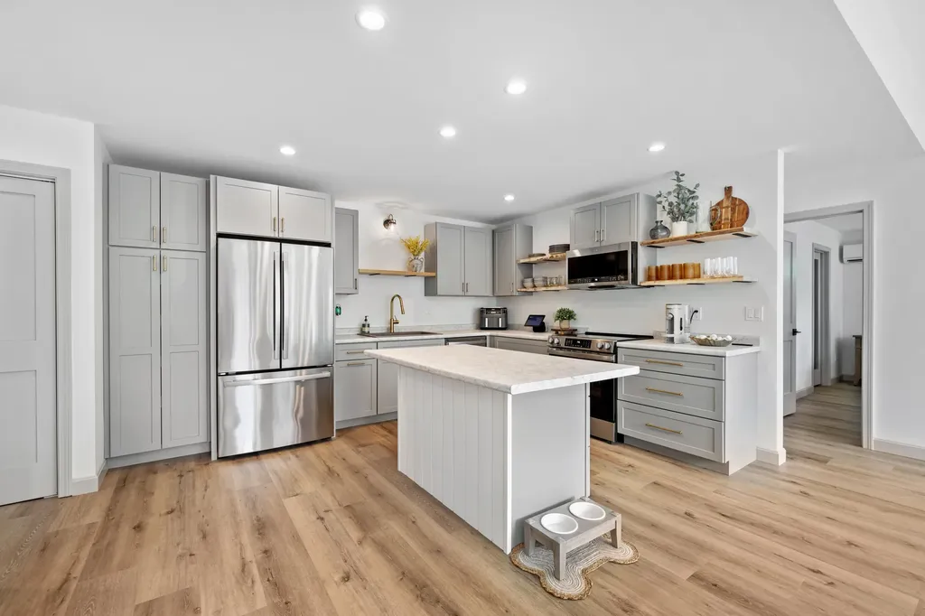 5 Heathwood Lane Scarborough ME 04074