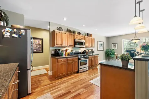 5 Heathwood Lane Scarborough ME 04074