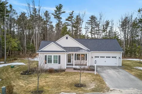 24 Maxwell Woods Drive Cape Elizabeth ME 04107