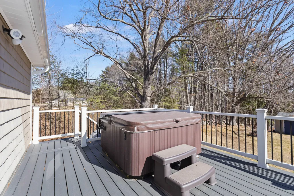 294 Quaker Ridge Road Casco ME 04015