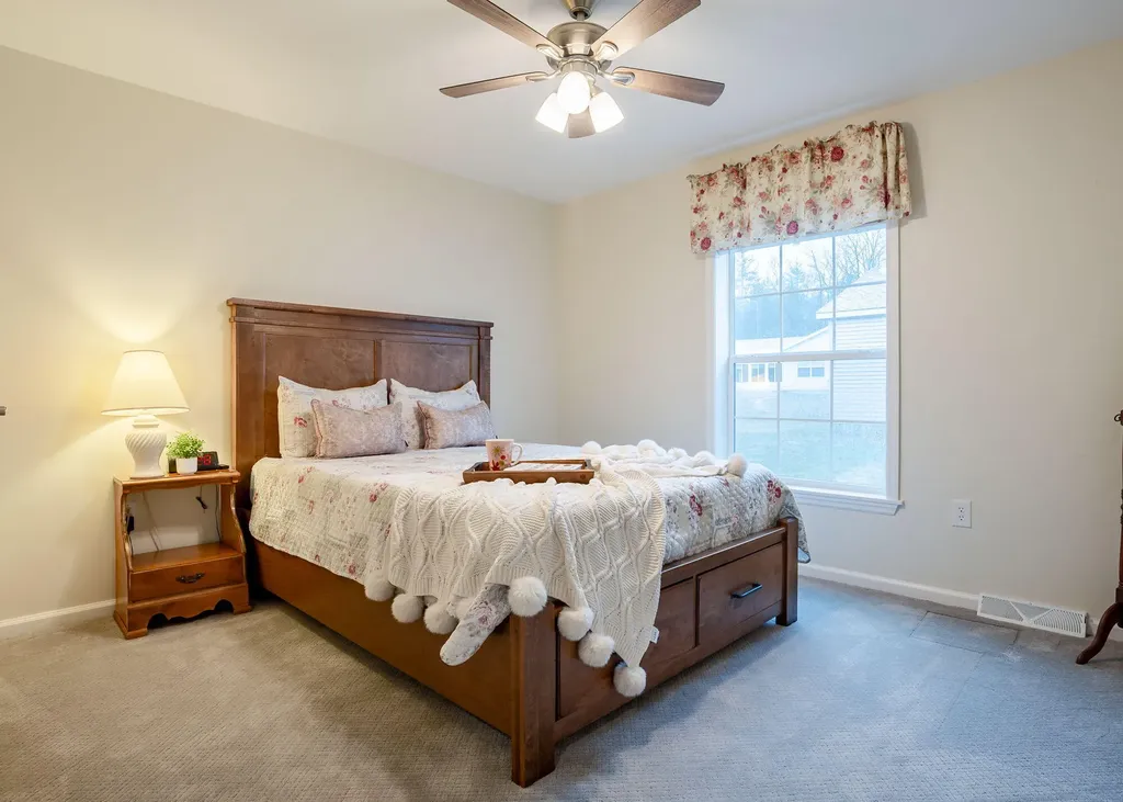 12 David Drive Scarborough ME 04074