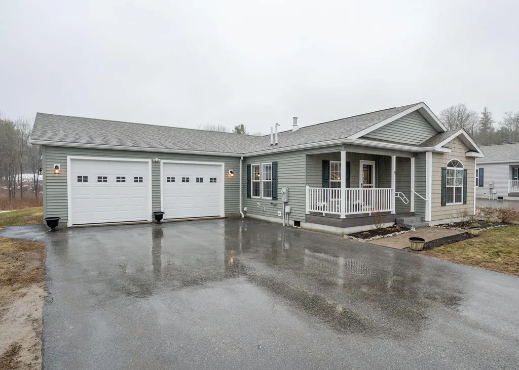 12 David Drive Scarborough ME 04074