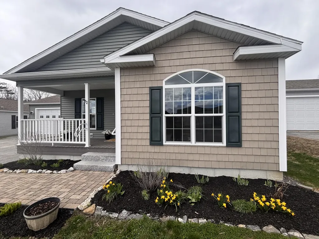 12 David Drive Scarborough ME 04074