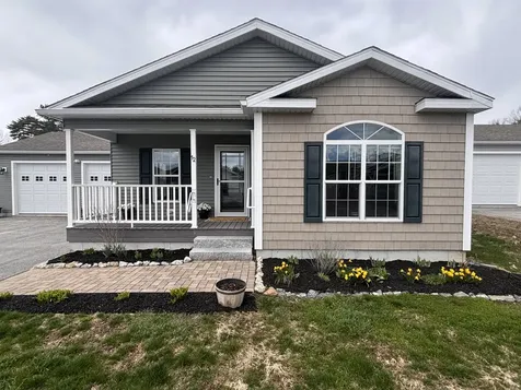 12 David Drive Scarborough ME 04074