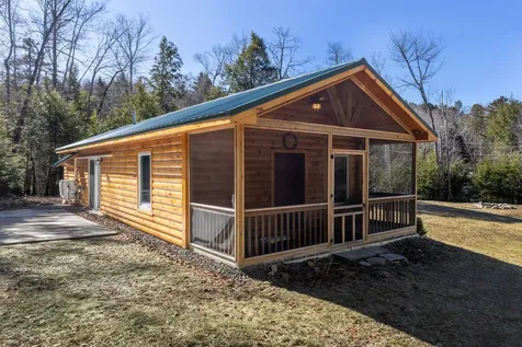 92 Cottage Shore Drive Holden ME 04429