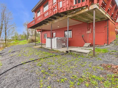 328 Cleveland Road Saint Agatha ME 04772
