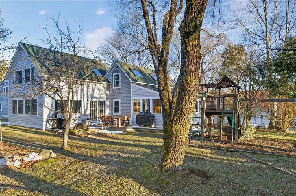 67 Tea Hill Road Stonington ME 04681