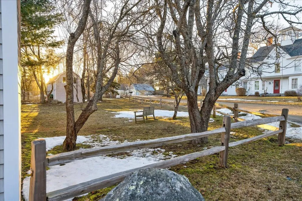 67 Tea Hill Road Stonington ME 04681