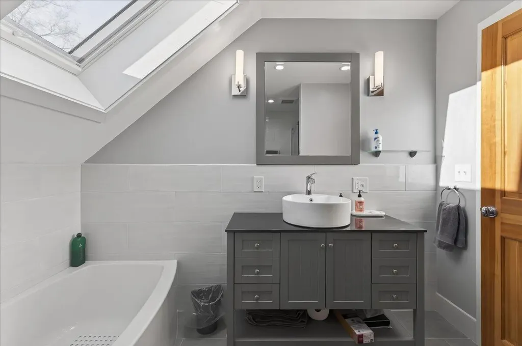 67 Tea Hill Road Stonington ME 04681