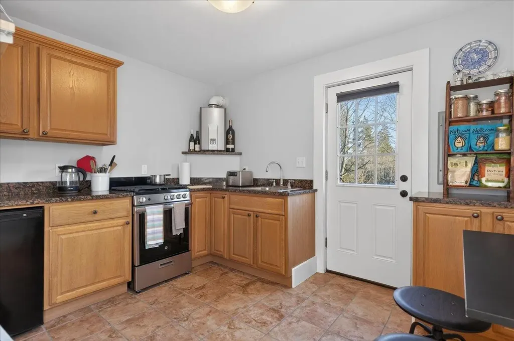 67 Tea Hill Road Stonington ME 04681