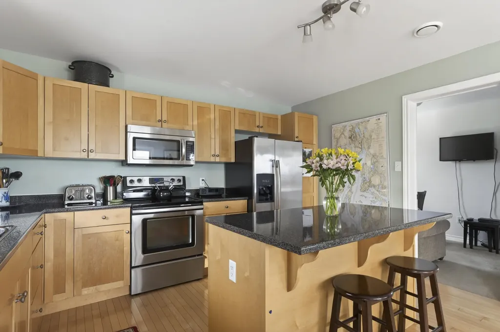 8 Summer Street Searsport ME 04974