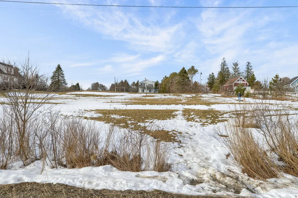 8 Summer Street Searsport ME 04974