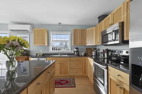 8 Summer Street Searsport ME 04974
