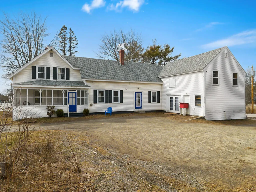 903 Western Avenue Manchester ME 04351