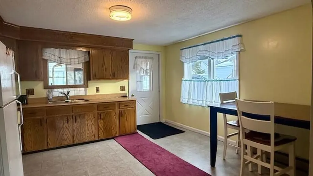 156 Pleasant Avenue Madawaska ME 04756
